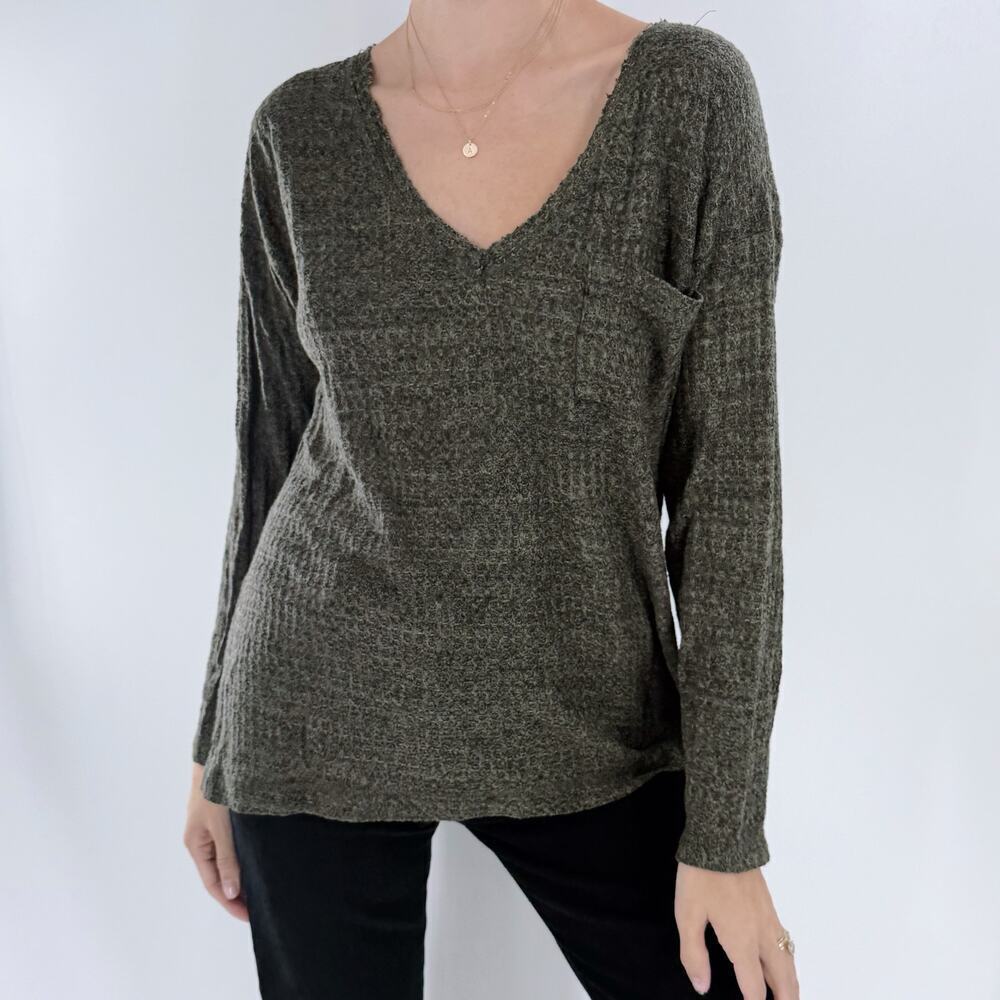 American Eagle Outfitters Olive Green Slouchy Thermal V-neck Top Medium